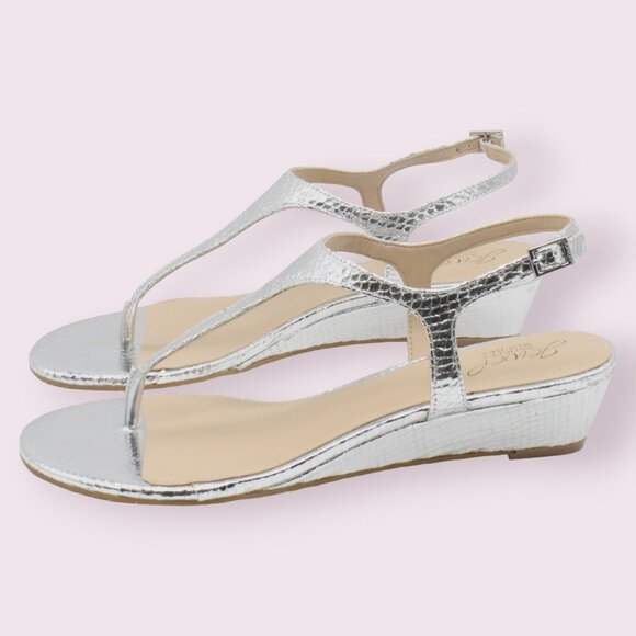 Jewel Badgley Mischka Womens Silver Snake Sandals - Picture 5 of 8